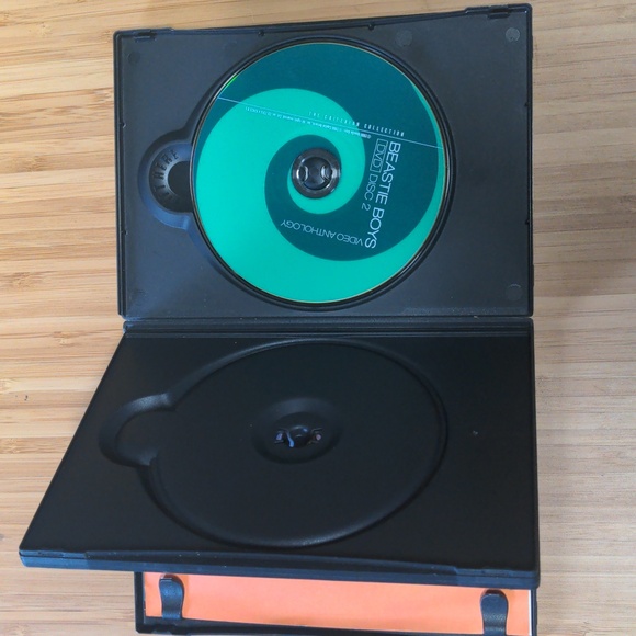 Beastie Boys Video Anthology (Criterion Collection) w/Poster - Picture 4 of 8